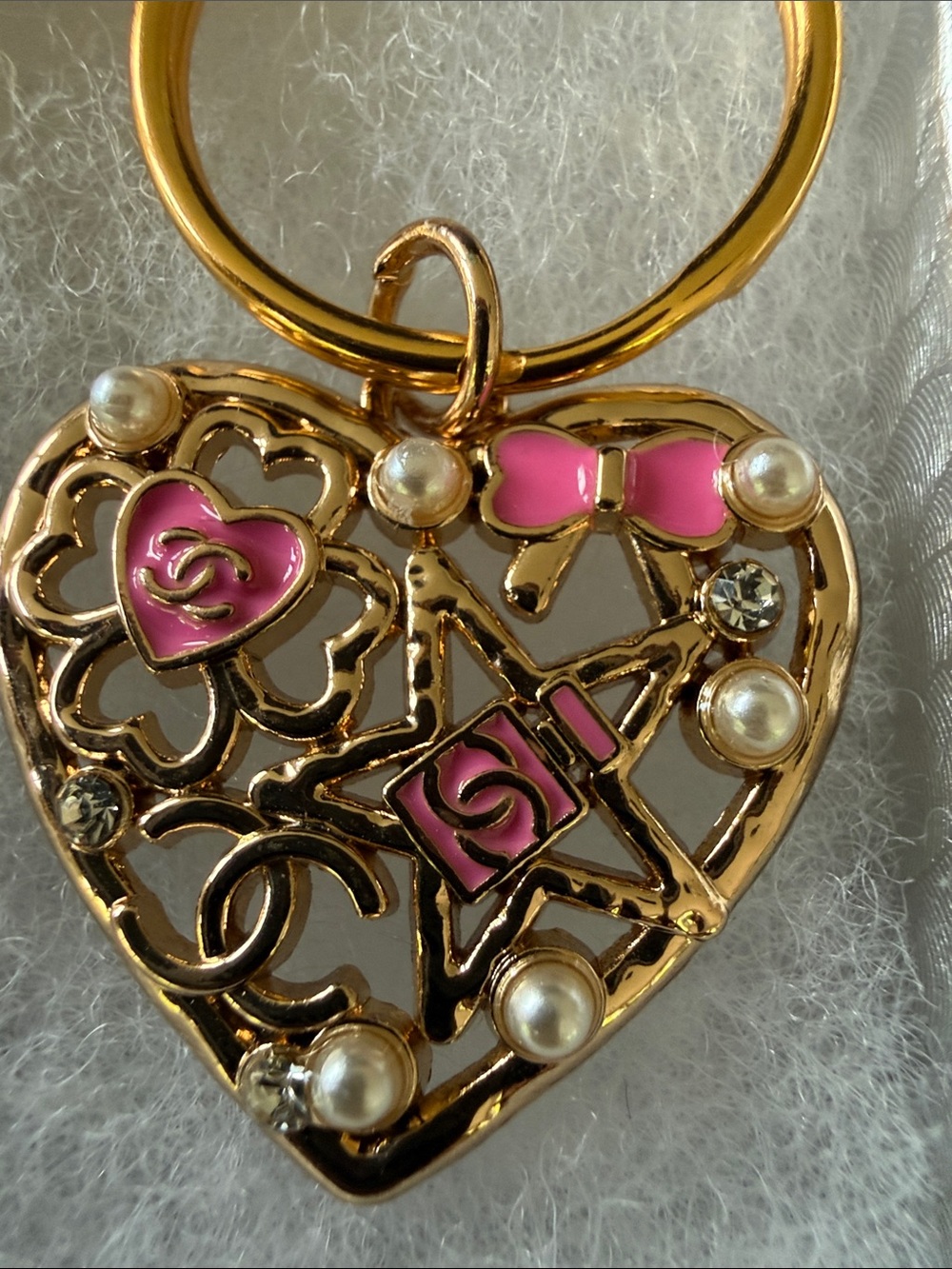 Chanel Gold-Tone Heart Keyring with Pink Enamel Accents - Picture 2 of 4